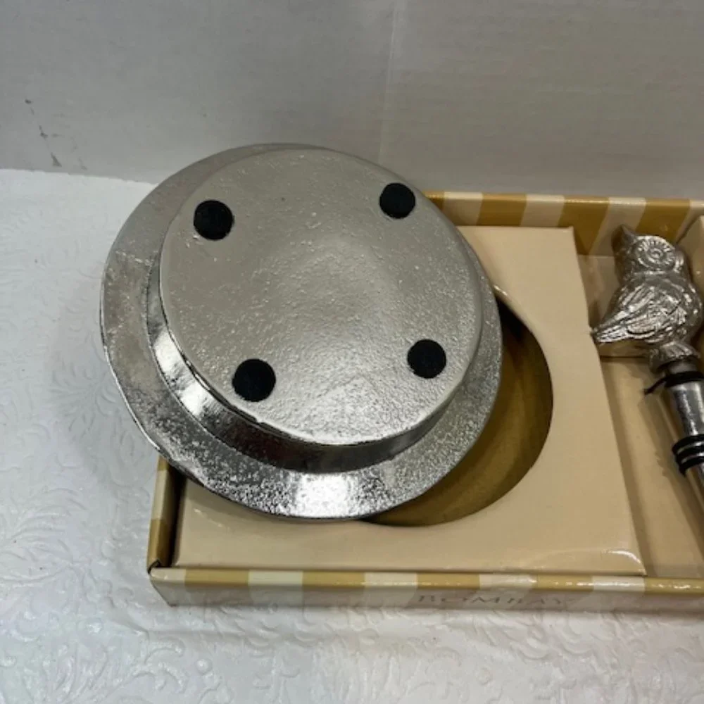 NEW Bombay 2-Piece Owl Wine Bottle Stopper & Coaster Set Nickel- Finish Gift Set